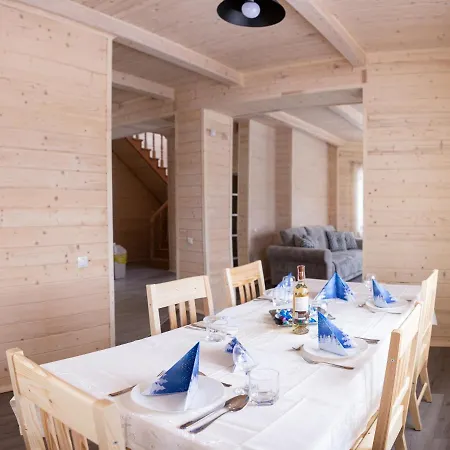 “друзі” * Μπούκοβελ