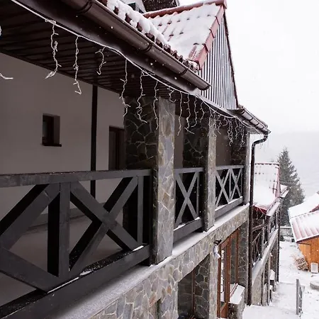 “друзі” Lodge Bukovel