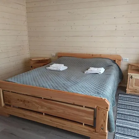 “друзі” Lodge