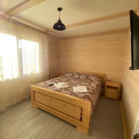 “друзі” Hytte *