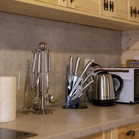 “друзі” Hytte